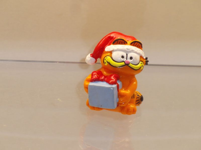 Garfield: Bully: Garfield Mini als Weihnachtsmann Garfield: Bully: Garfield Mini als Weihnachtsmann