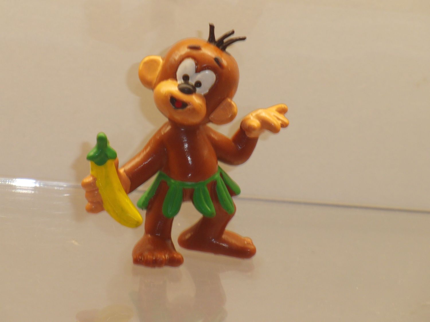 Äffle & Pferdle: Bully 80er Jahre:  Äffle mit Banane Äffle & Pferdle: Bully 80er Jahre:  Äffle mit Banane