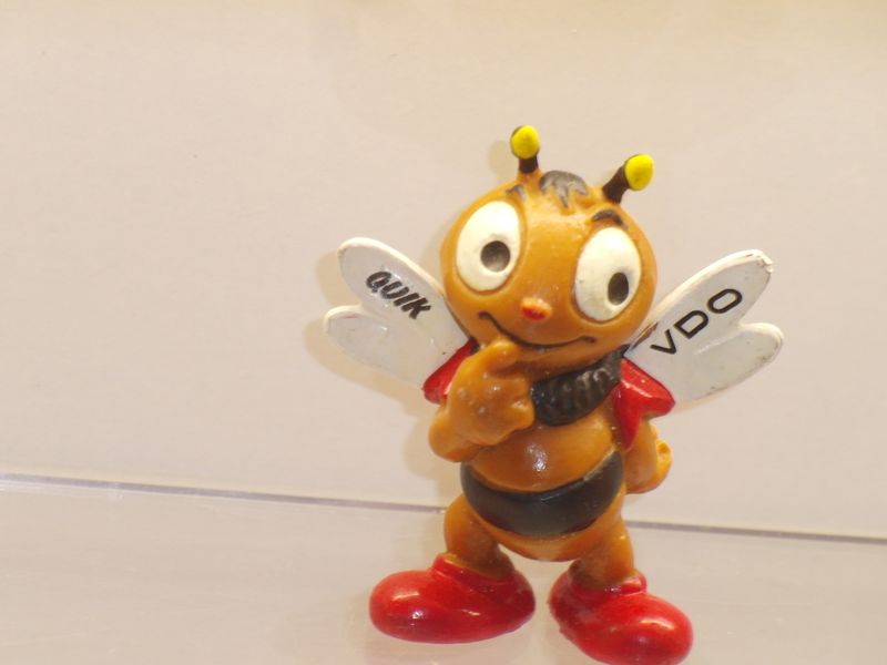 Bully's Bienen: Bully 80er Jahre: Biene EV - Werbefigur für VDO Bully's Bienen: Bully 80er Jahre: Biene EV - Werbefigur für VDO