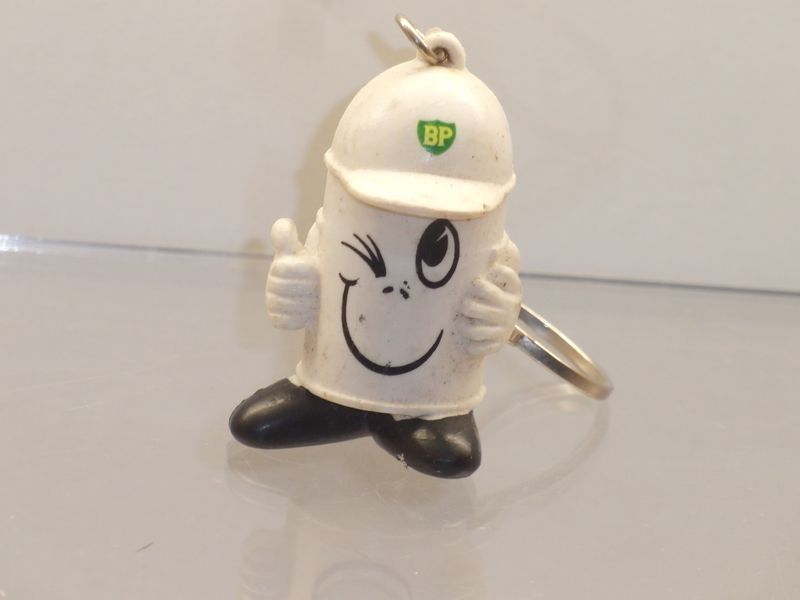 Werbefiguren: BP Tankstellen : Zapfsäule als Schlüsselanhänger Werbefiguren: BP Tankstellen : Zapfsäule als Schlüsselanhänger