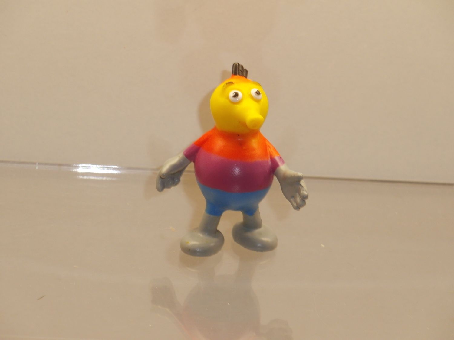 Werbefiguren: Fujifilm: Farbfresser stehend Werbefiguren: Fujifilm: Farbfresser stehend