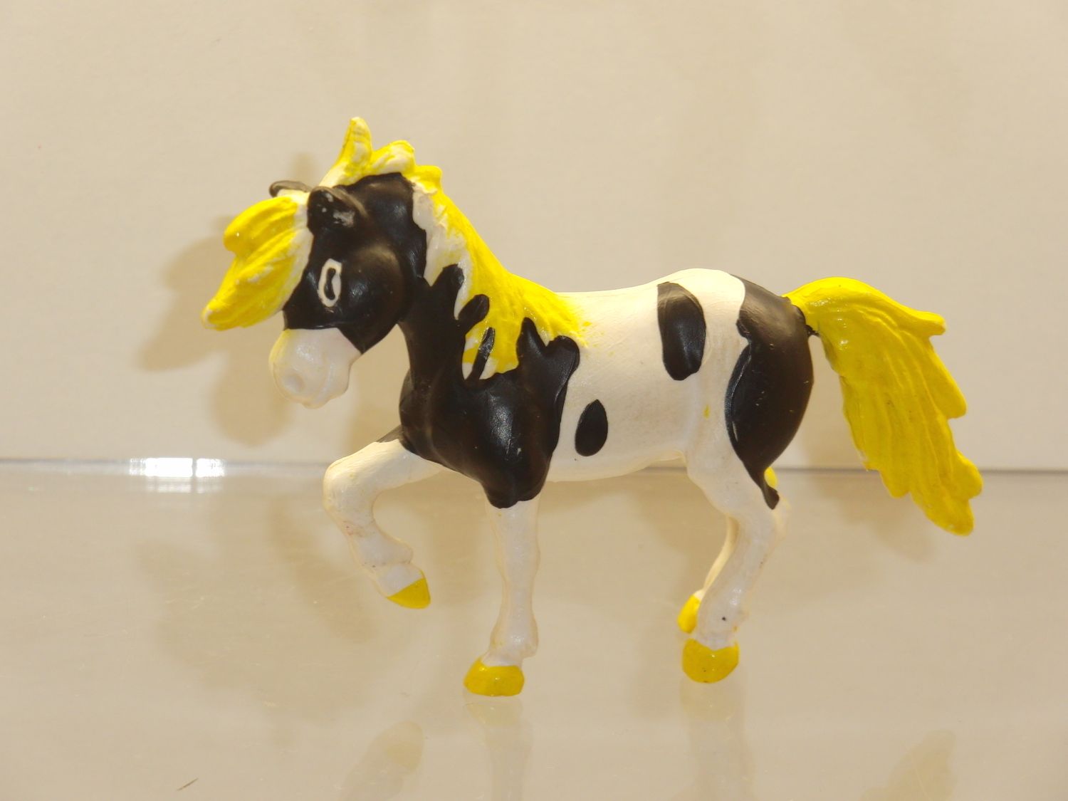 Yakari: Schleich 1984: Kleiner Donner 2 (leichte Beschädigung an Mähne)