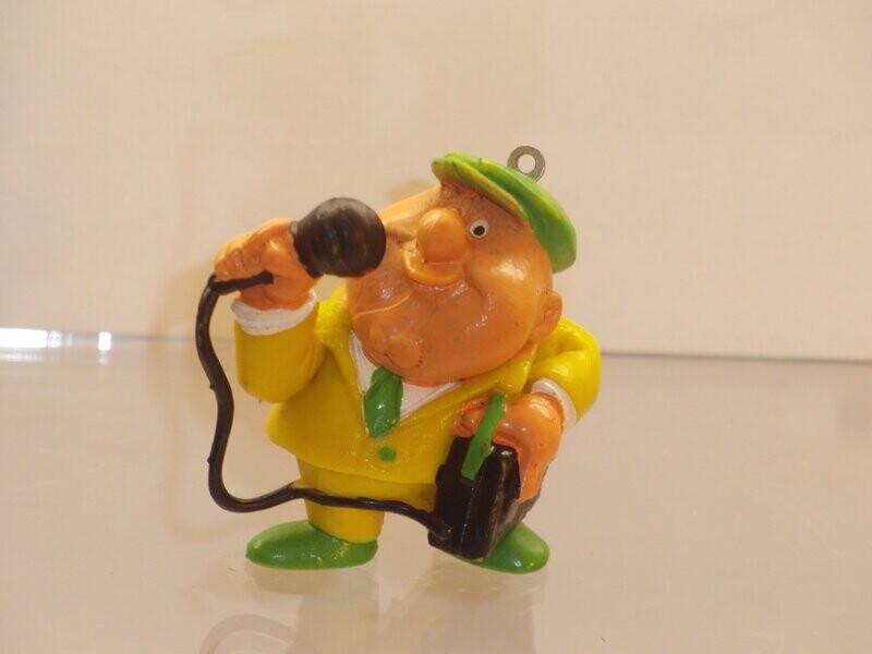 Werbefiguren: LOTTO: Reporter von Schleich (fehlende Schlüsselkette) Werbefiguren: LOTTO: Reporter von Schleich (fehlende Schlüsselkette)