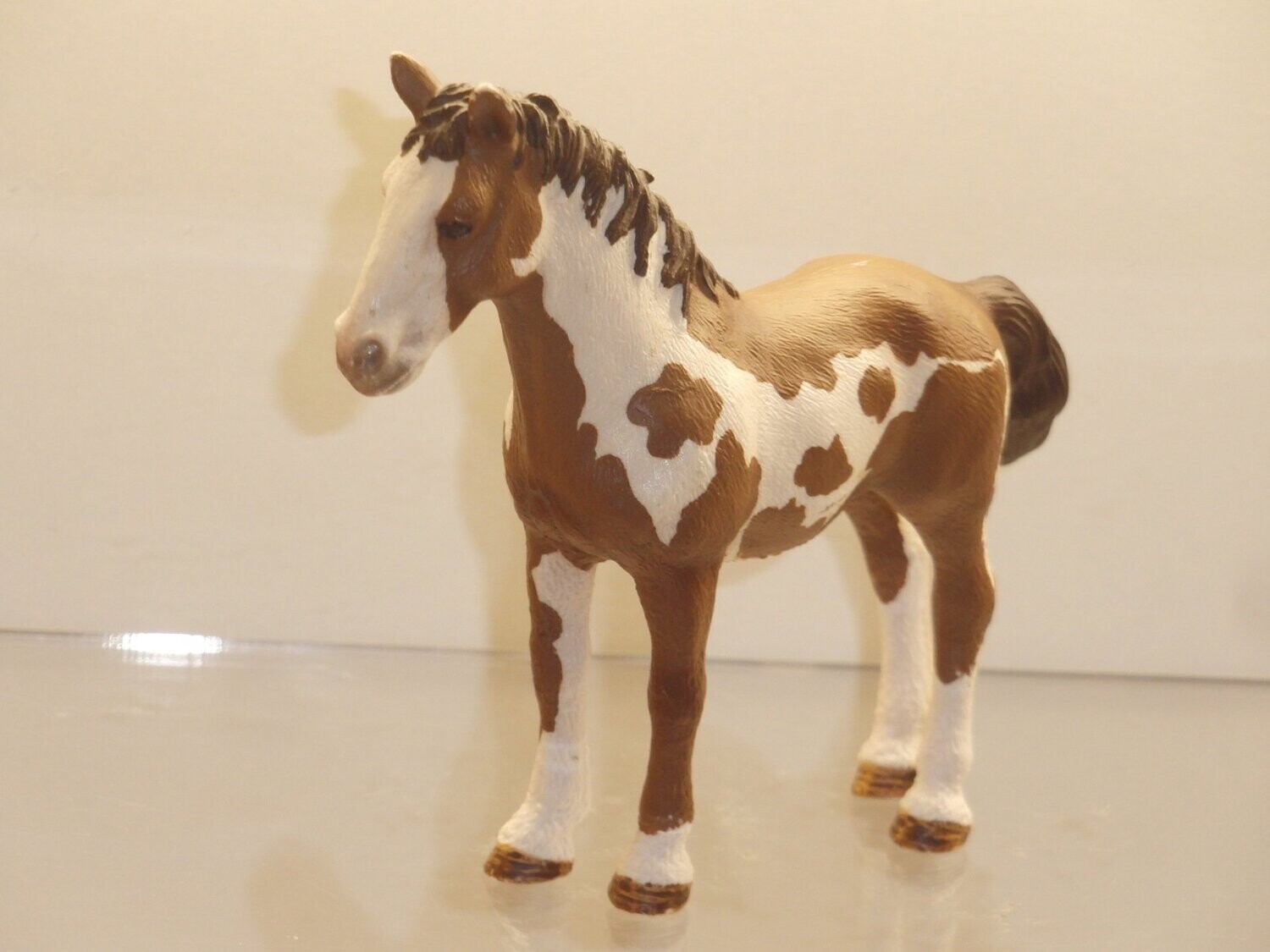 Schleich: 13695 Pinto Jährling Schleich: 13695 Pinto Jährling