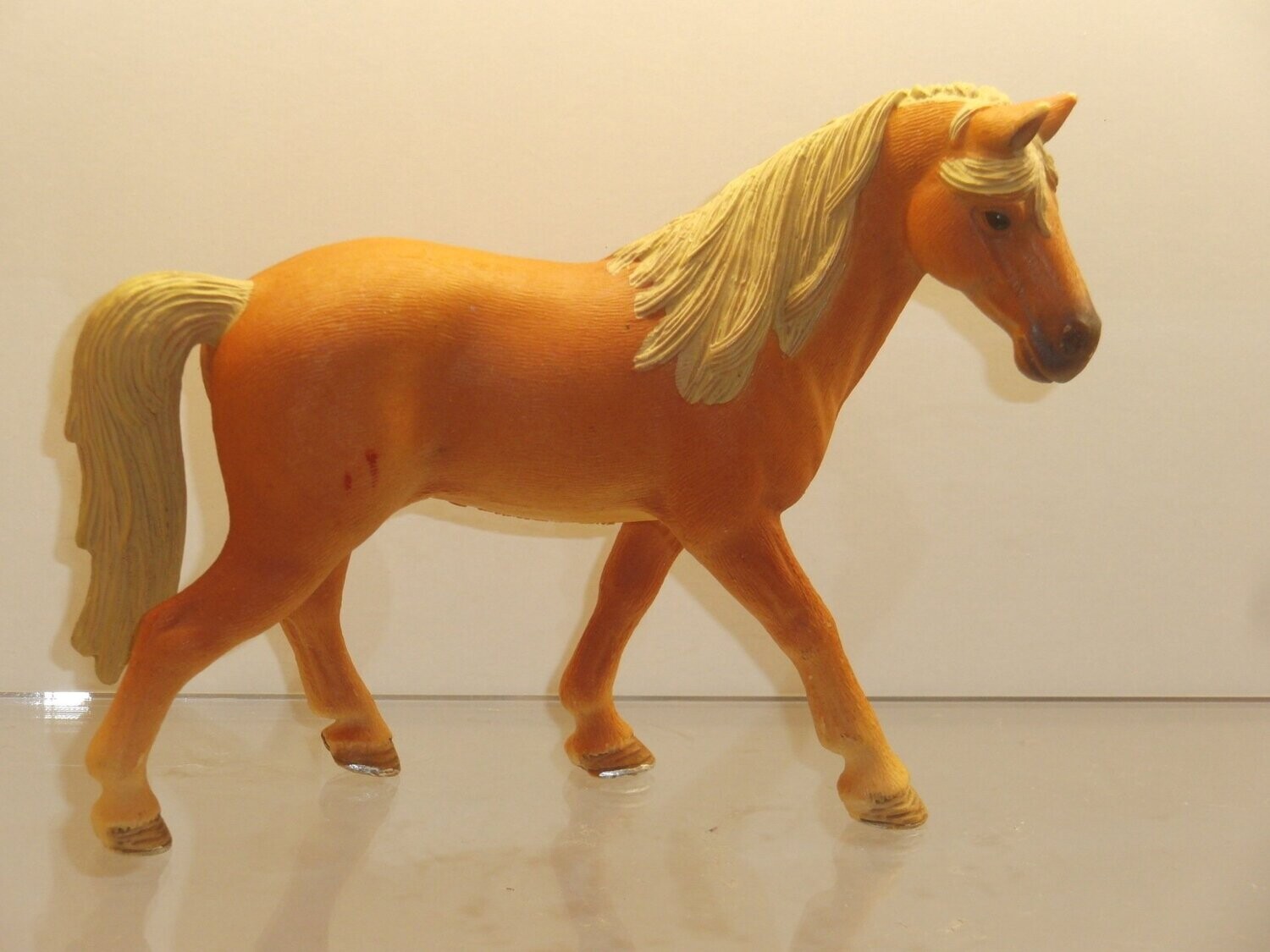 Schleich: 13833 Tennessee Walker Stute Schleich: 13833 Tennessee Walker Stute