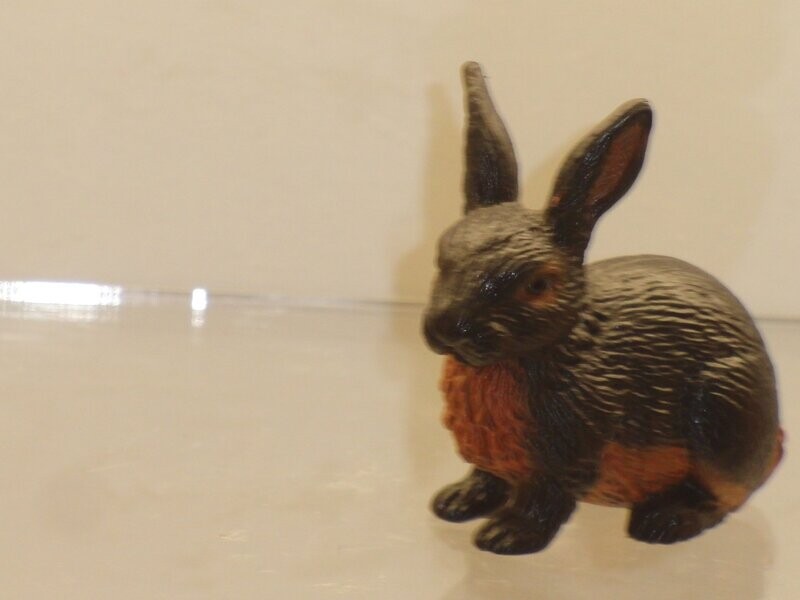 Schleich: 13137 Kaninchen schwarz/rot-braun Schleich: 13137 Kaninchen schwarz/rot-braun