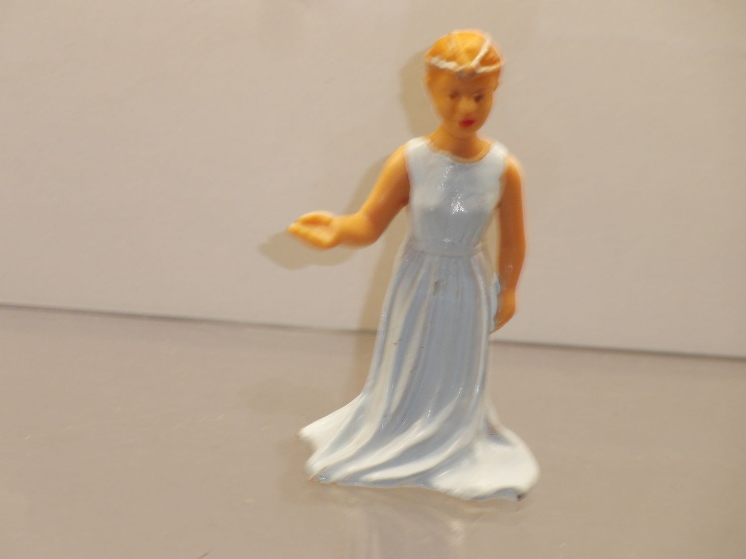 Die unendliche Geschichte: Bully 1984: Kindliche Kaiserin (leichte Beschriftung auf Unterseite)