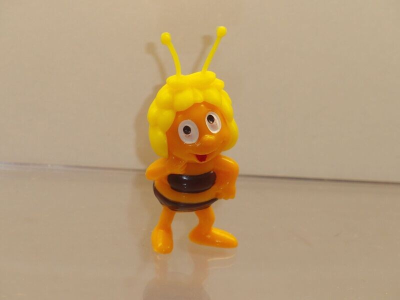Die Biene Maja 1986: Maja, Hand am Kinn ohne Flügel Die Biene Maja 1986: Maja, Hand am Kinn ohne Flügel