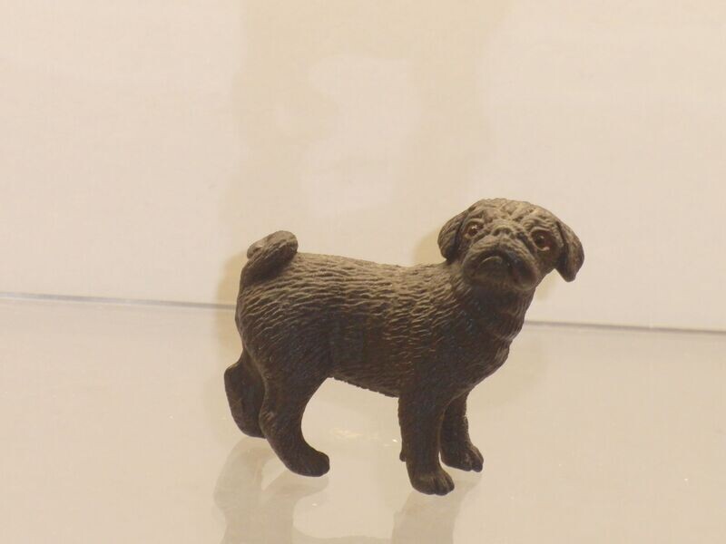 Schleich: 16382 Mops Hündin Schleich: 16382 Mops Hündin