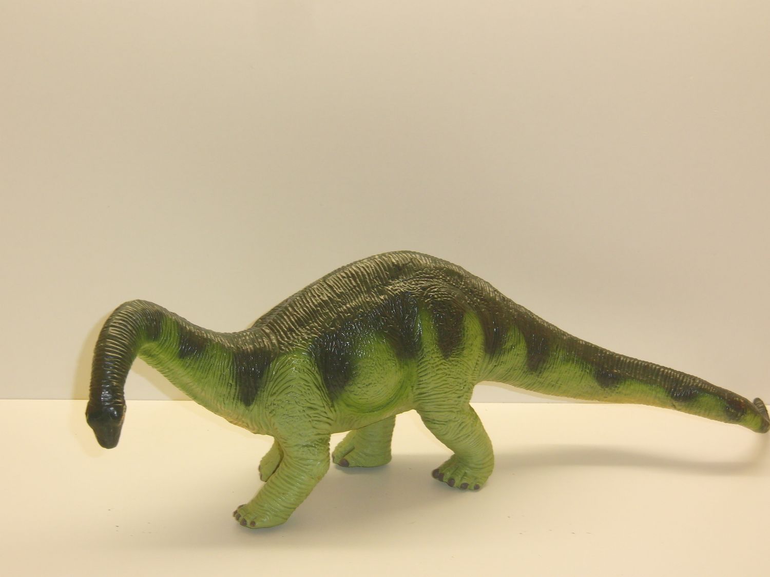 Schleich: Carnegie Collection: 15403 Apatosaurus 2 Schleich: Carnegie Collection: 15403 Apatosaurus 2