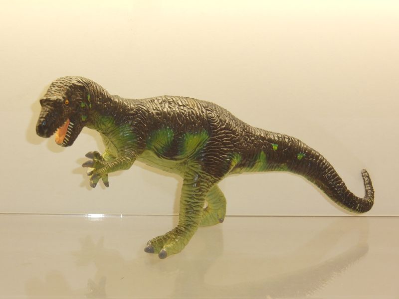 Schleich: Carnegie Collection: 15407 Allosaurus Schleich: Carnegie Collection: 15407 Allosaurus