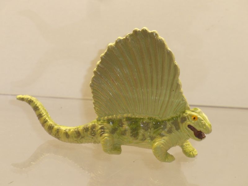 Schleich: Carnegie Collection: 15413 Dimetrodon Schleich: Carnegie Collection: 15413 Dimetrodon
