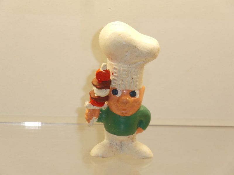 Werbefiguren: Koch mit Grillspieß BBC-Grilli