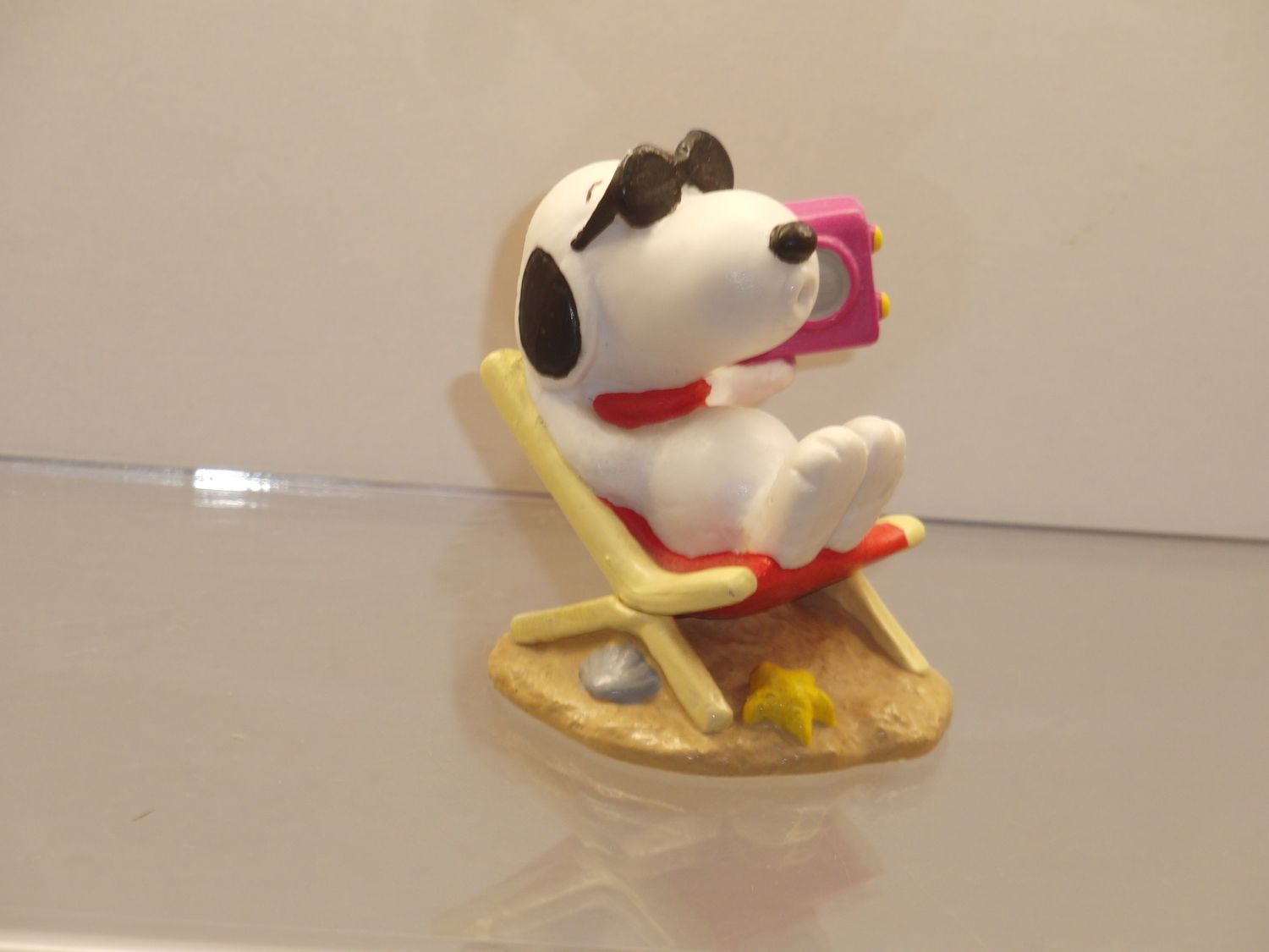 Snoopy/Peanuts: Applause 80er Jahre: Snoopy im Liegestuhl