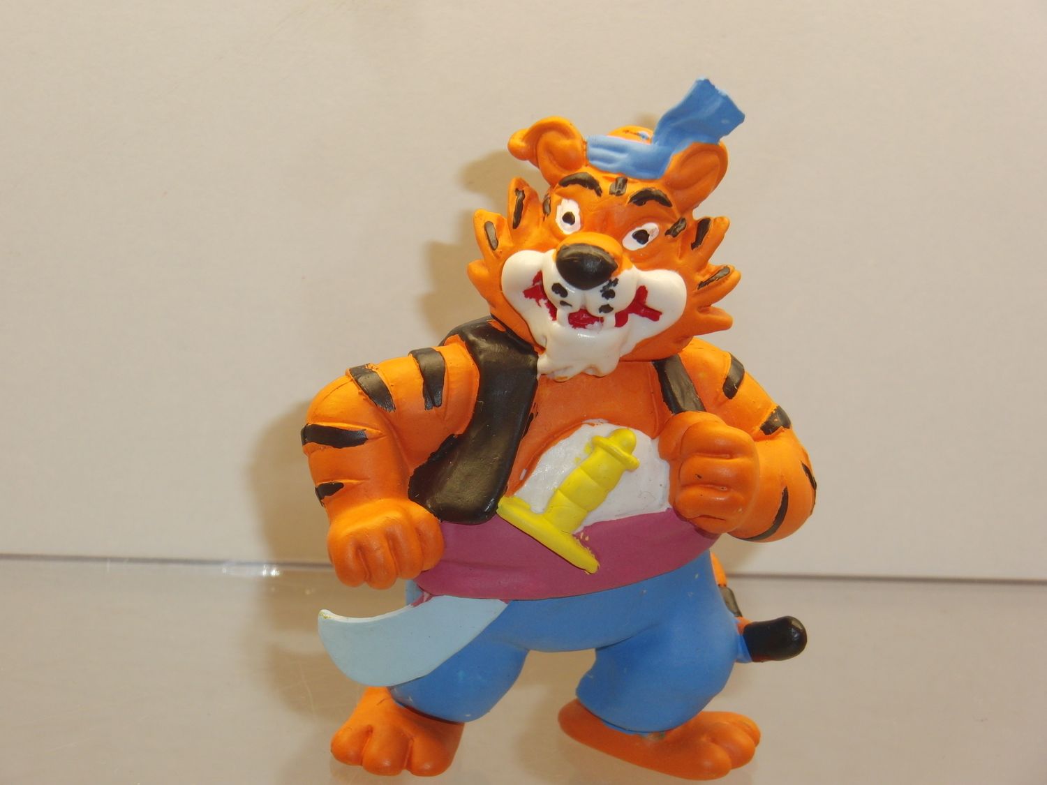 Sandokan: Star Toys 1992: Tiger dick mit Schwert im Gürtel Sandokan: Star Toys 1992: Tiger dick mit Schwert im Gürtel
