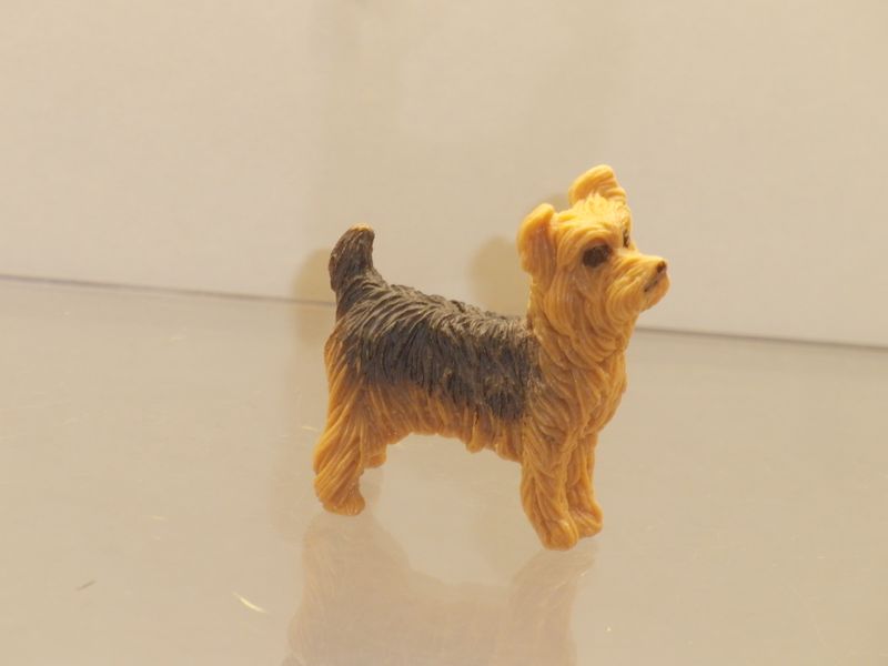Schleich: 13876 Yorkshire Terrier Schleich: 13876 Yorkshire Terrier