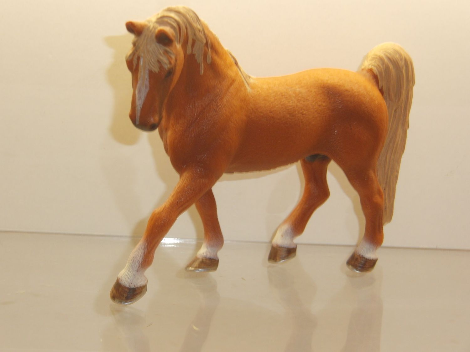 Schleich: 13631 Tennessee Walker Hengst Schleich: 13631 Tennessee Walker Hengst
