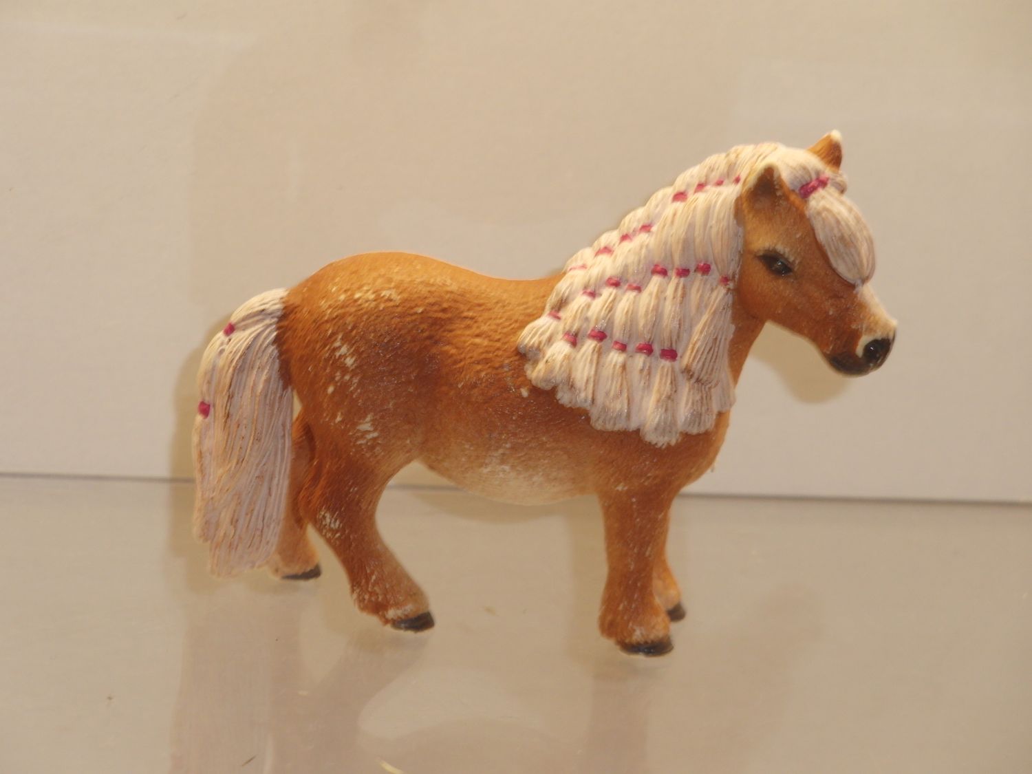 Schleich: 13776 Mini Shetland Pony Stute Schleich: 13776 Mini Shetland Pony Stute