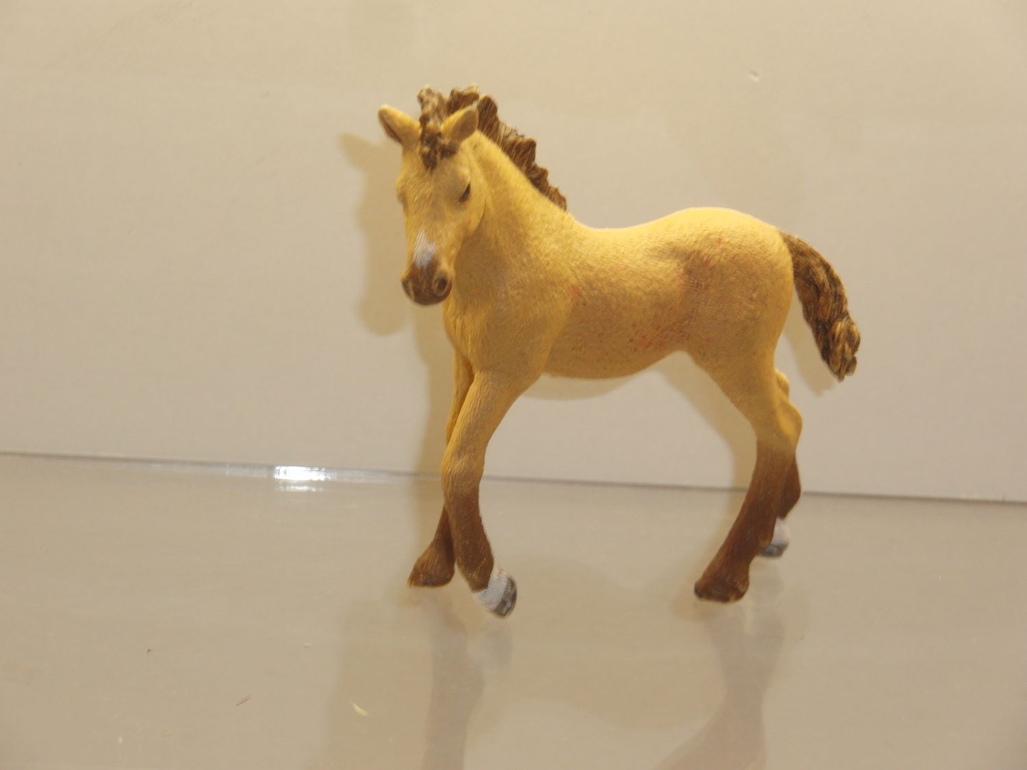 Schleich: 13822 Andalusier Fohlen hellbraun Schleich: 13822 Andalusier Fohlen hellbraun