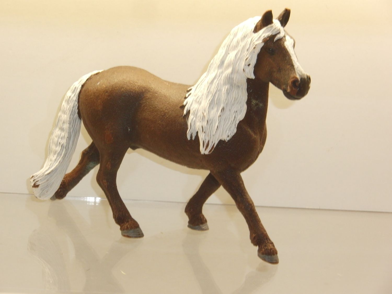 Schleich: 13897 Schwarzwälder Hengst Schleich: 13897 Schwarzwälder Hengst