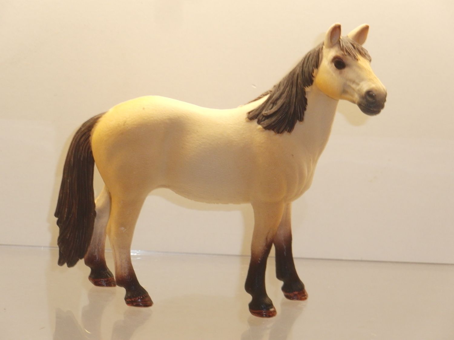 Schleich: 13806 Mustang Stute Schleich: 13806 Mustang Stute