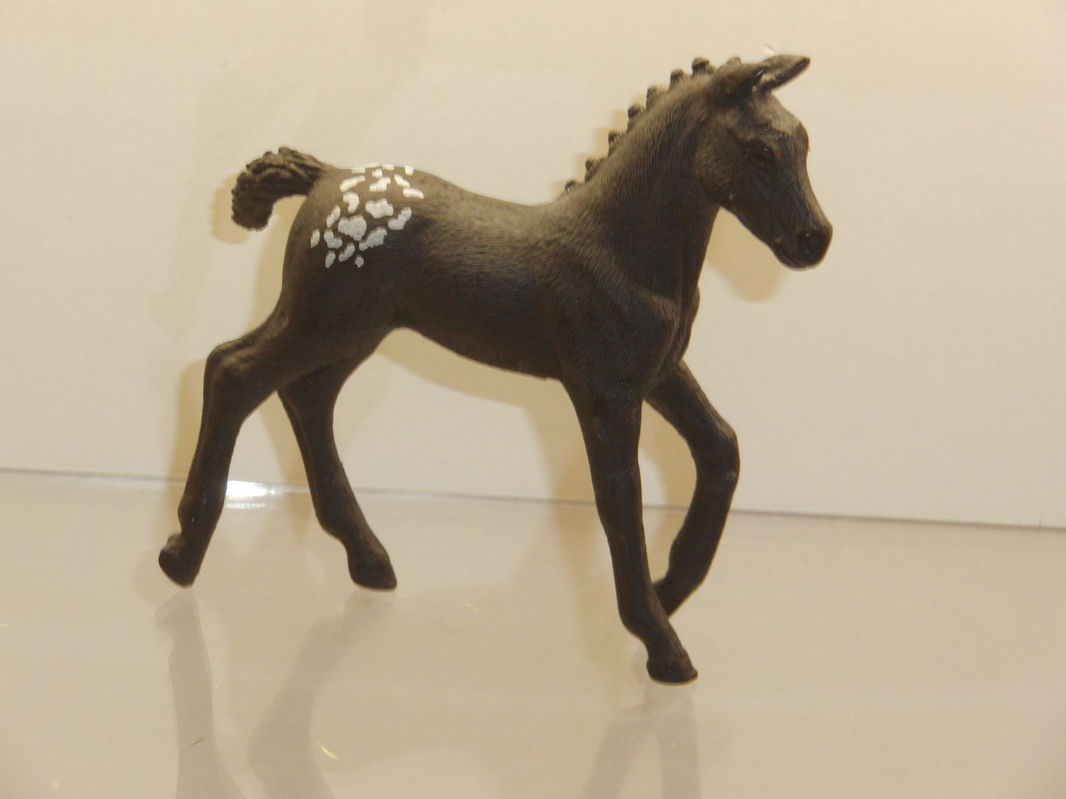 Schleich: schwarzes Fohlen 2016 aus Heft Schleich: schwarzes Fohlen 2016 aus Heft