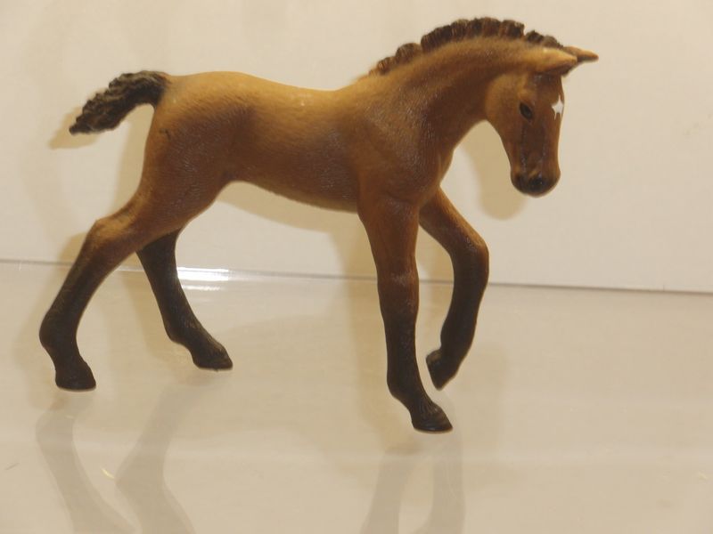 Schleich: braunes Fohlen 2013 Schleich: braunes Fohlen 2013