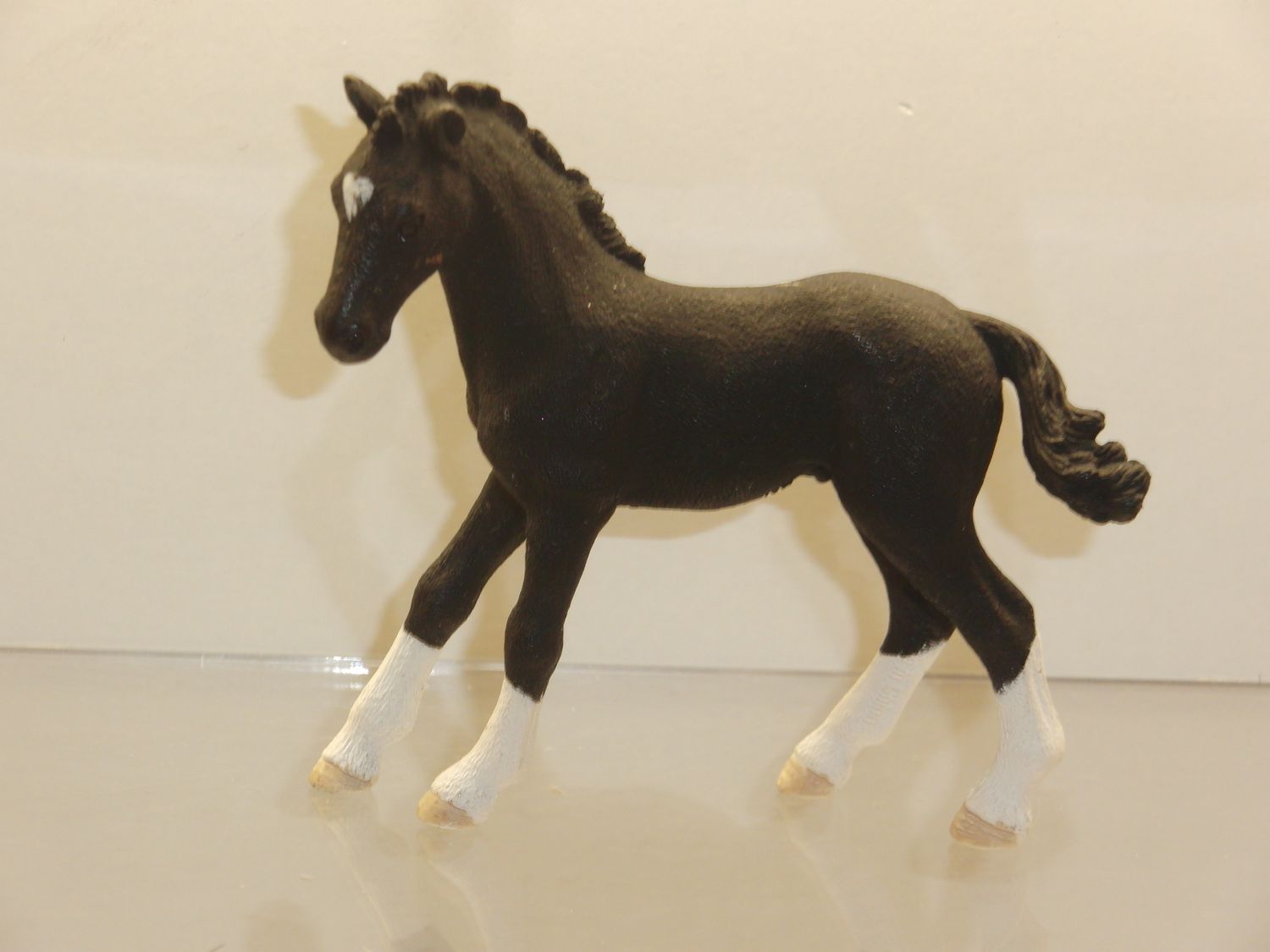 Schleich: schwarz/weißes Fohlen 2015 aus Heft Schleich: schwarz/weißes Fohlen 2015 aus Heft