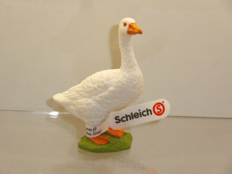Schleich: 13799 (17063) Gans mit Fähnchen Schleich: 13799 (17063) Gans mit Fähnchen