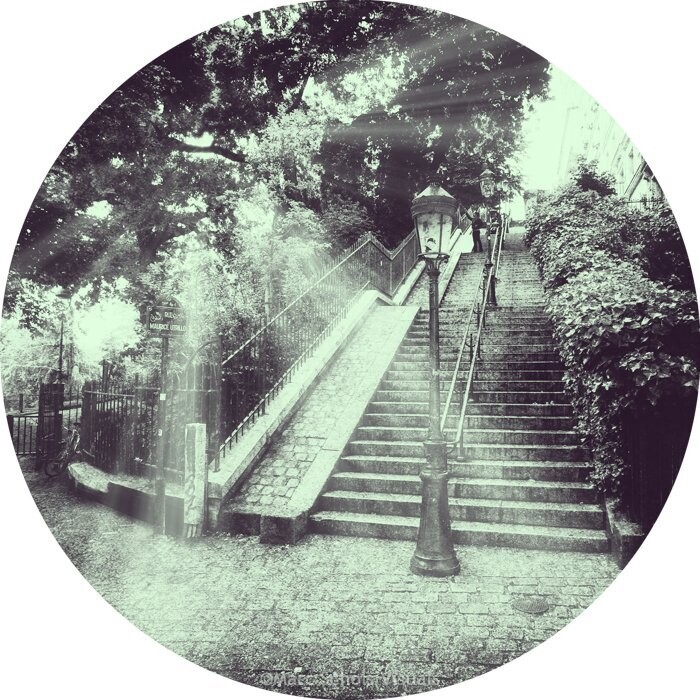 ParisStairs2R