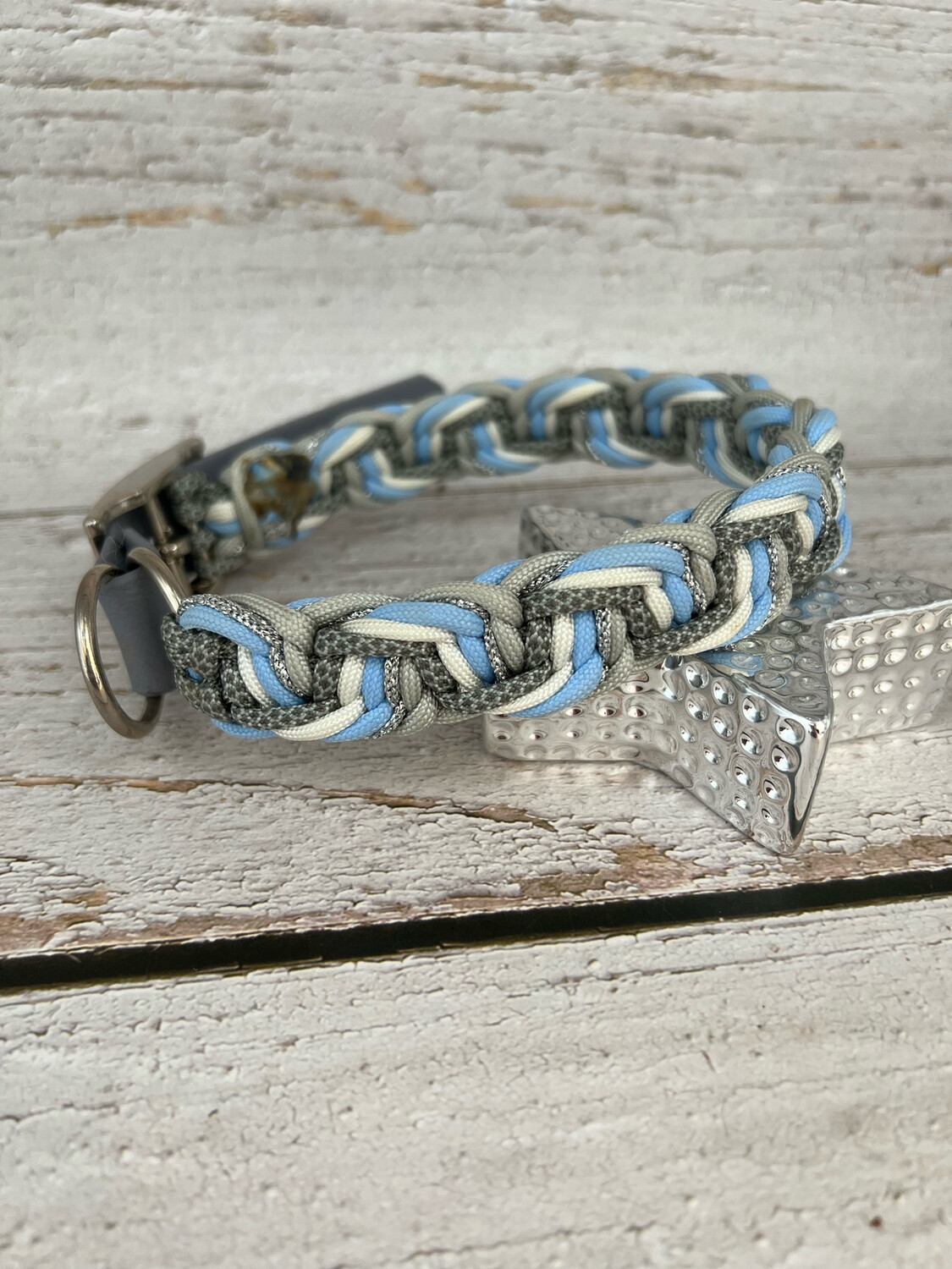 Halsband Naila