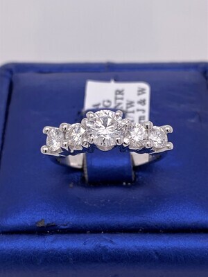 Platinum 1.50 CT Diamond Engagement Ring Platinum 1.50 CT Diamond Engagement Ring