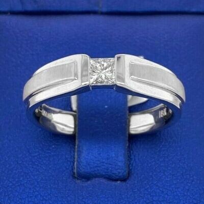 18k White Gold 0.40 C Princess Cut Diamond Band, 9.7gm, Size 10.5 18k White Gold 0.40 C Princess Cut Diamond Band, 9.7gm, Size 10.5