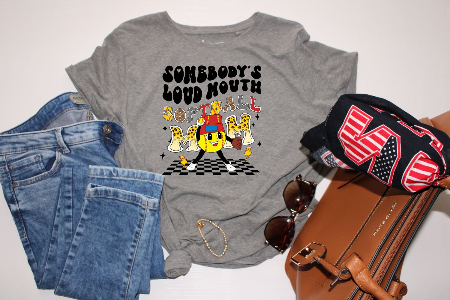 Soembody&#39;s Loud Mouth Softball Mom Shirt