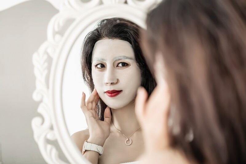 Deep Moisturizing &amp; Repairing Face Mask
