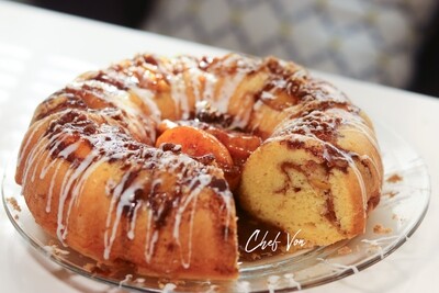 PEACH COBBLER BUNDT CAKE