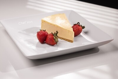 NEW YORK STYLE CHEESECAKE