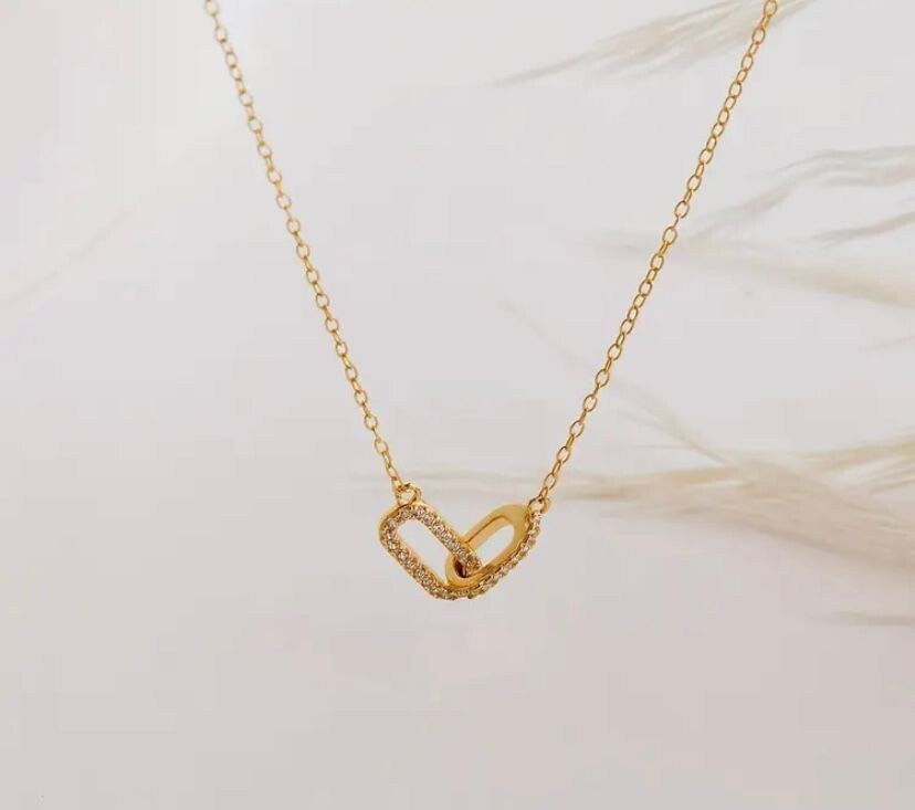 Collier Zora