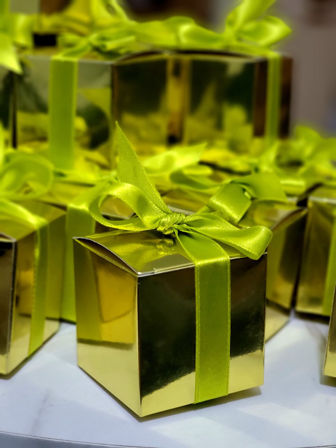 WEDDING FAVORS