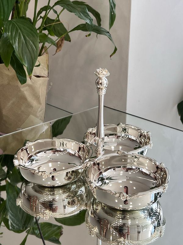 Luxury 3-Bowl Serving Set with Central Handle – Ornate Silver Finish