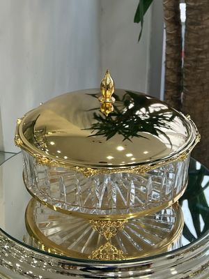 Chocolate bowl with conver