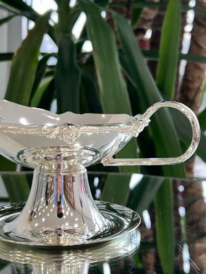 Elegant Silver-Plated Sauce Boat with Pedestal Base 