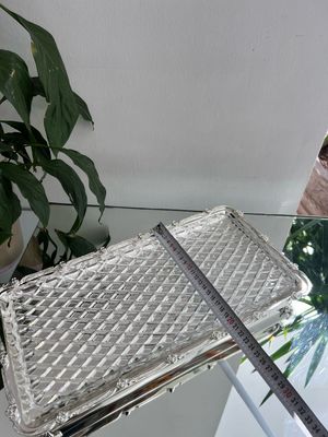 Rectangular Crystal Serving Tray with Ornate Silver Base – 42×21 cm