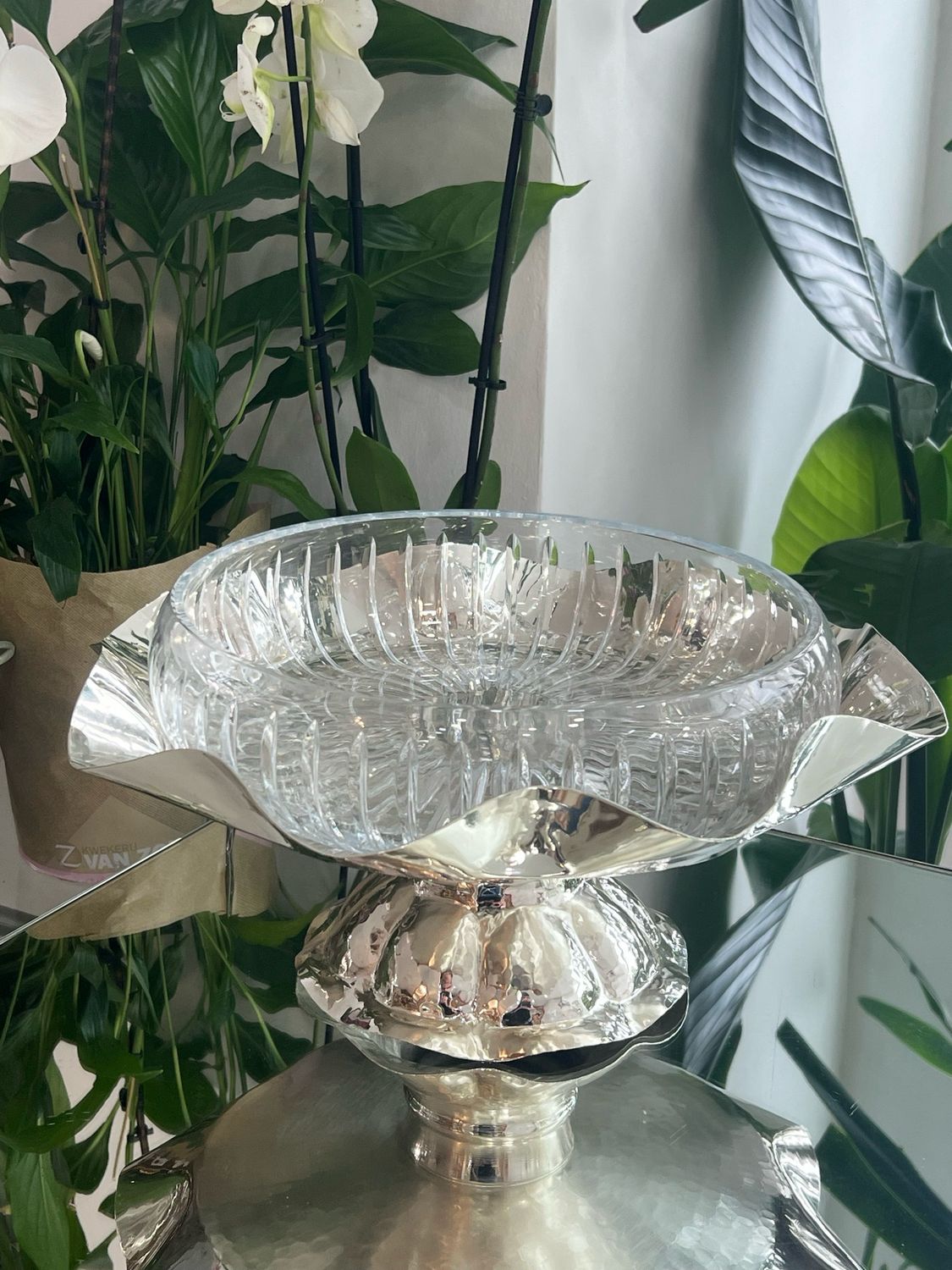 Elegant Serving Bowl with Raised Silver-Plated Base