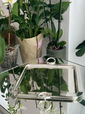 “Halka” square Model Tray