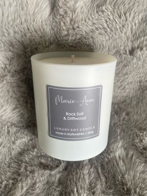 Rock Salt &amp; Driftwood White Candle