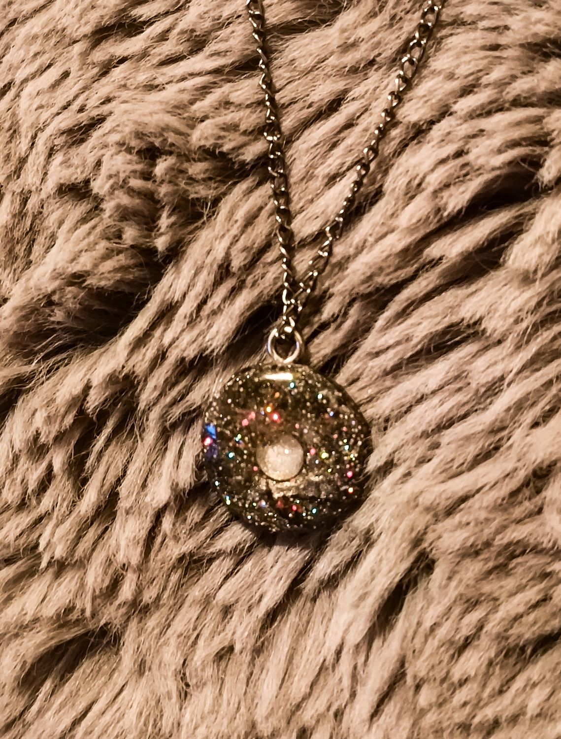 Sparkling Circle Necklace - M.V.G Skart
