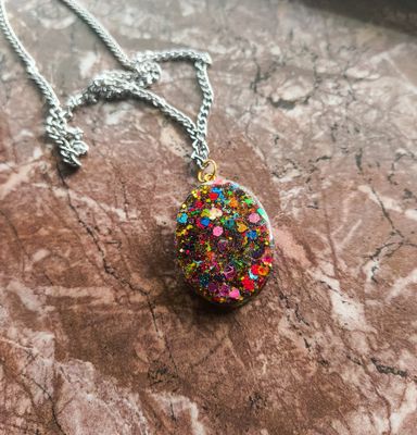 Sparkly Colour Necklace - M.V.G Skart