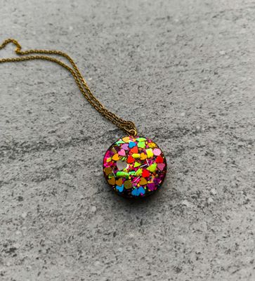 Neon Heartburst Necklace - M.V.G Skart