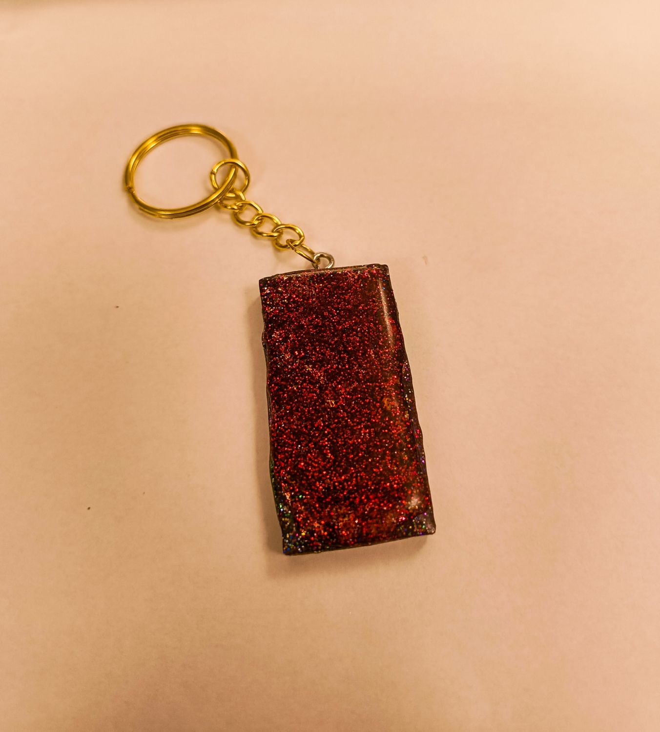 Red Sparkly Keychain - M.V.G Skart